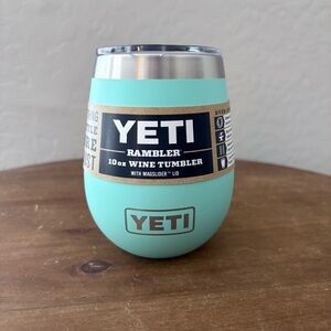 Yeti Rambler 10oz Tumbler in Light Blue
